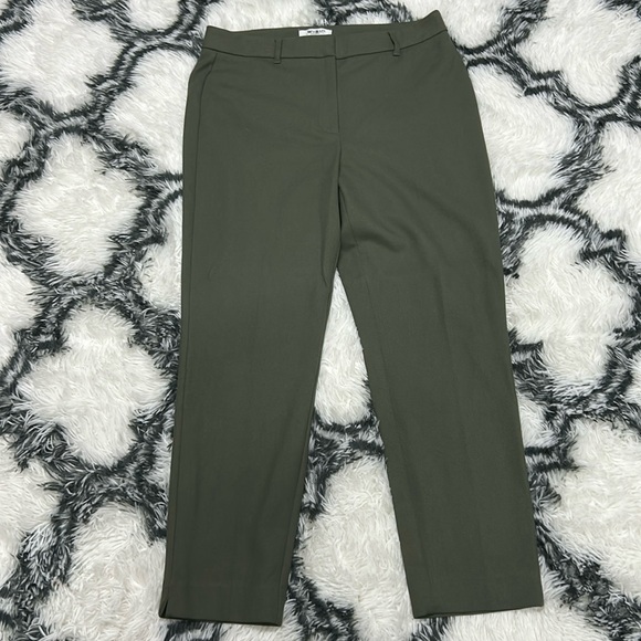 White House Black Market | WHBM The Slim Ankle Pant - Picture 1 of 5